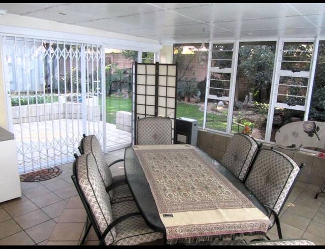 5 BEDROOM HOUSE FOR SALE IN SUNWARD PARK